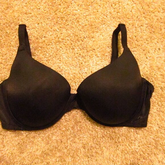 PINK by Victoria's Secret Black Wear Everywhere Push Up Bra Size 38D - Picture 1 of 5